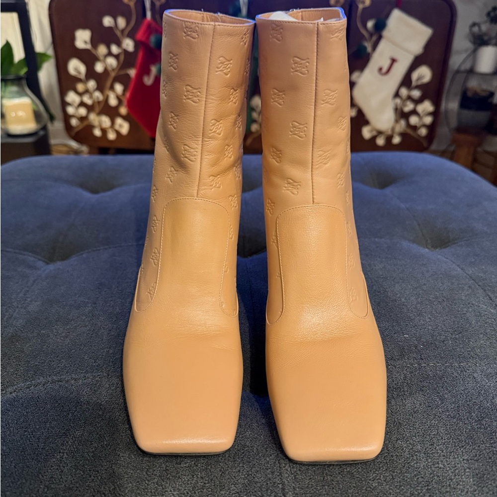 Fendi F logo monogram Ankle Booties